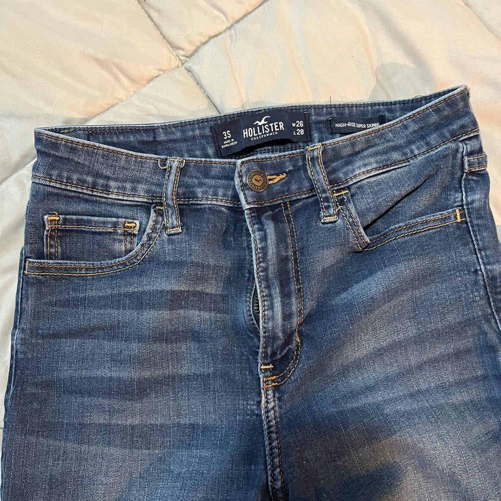 Hollister Medium Blue Jeans